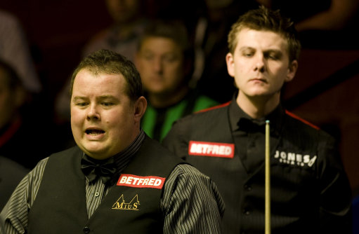 背后是他在 背后是他在